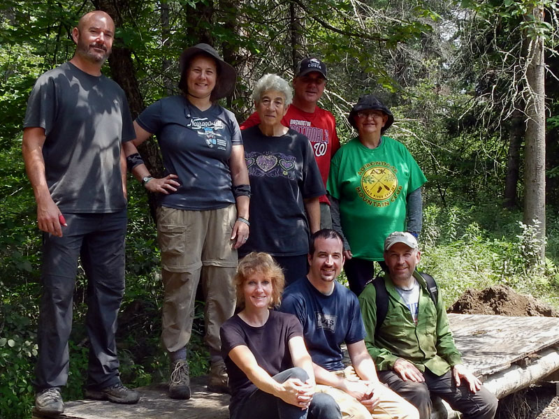 2017 vol trail crew